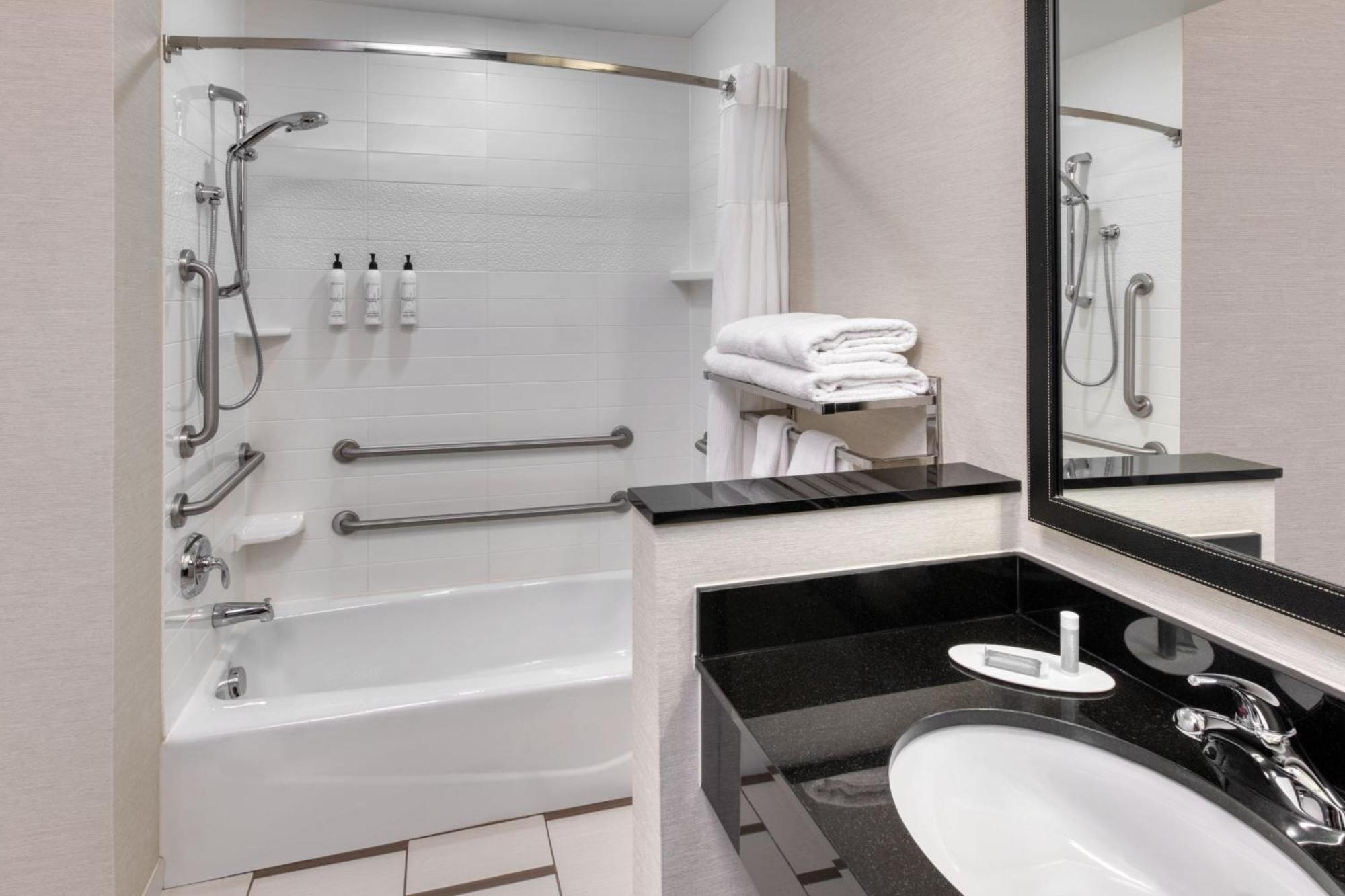Fairfield Inn & Suites By Marriott Μόνκτον Εξωτερικό φωτογραφία