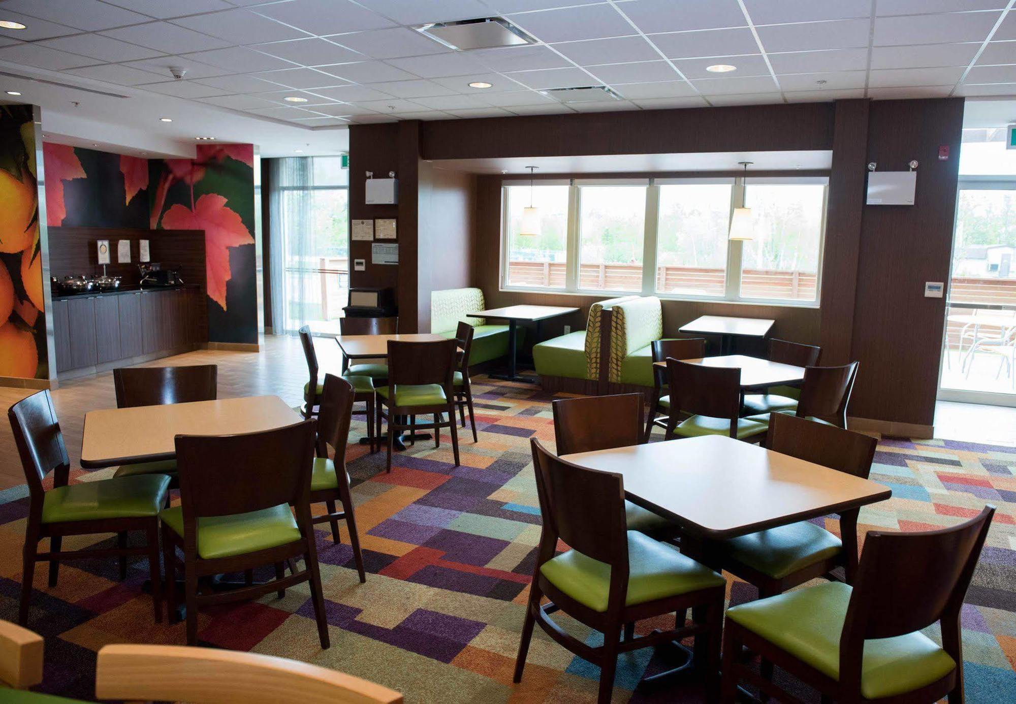 Fairfield Inn & Suites By Marriott Μόνκτον Εξωτερικό φωτογραφία